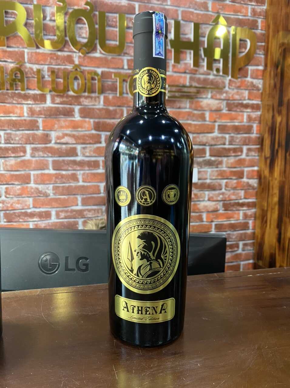 Rượu vang Athena Limited Edition