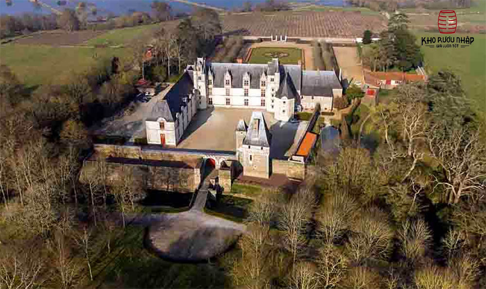 nhà máy rượu vang Château de Goulaine