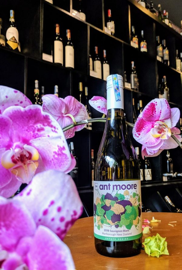 Rượu vang trắng New Zealand Ant Moore Sauvignon Blanc