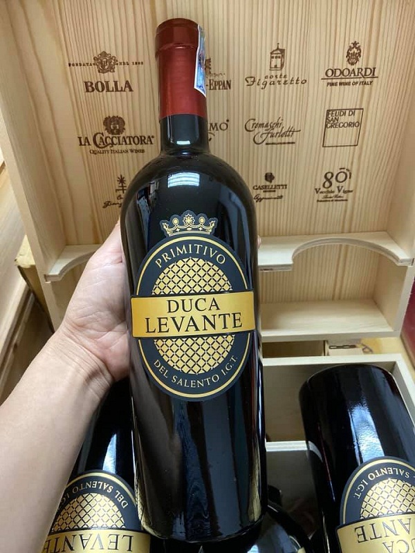 Rượu vang Ý Duca Levante